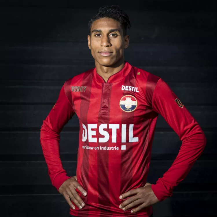 Willem II lanceert derde shirt