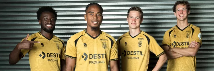 Willem II presenteert gouden jubileumshirt