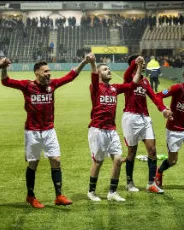 Willem II bindt ook Heracles aan zegekar