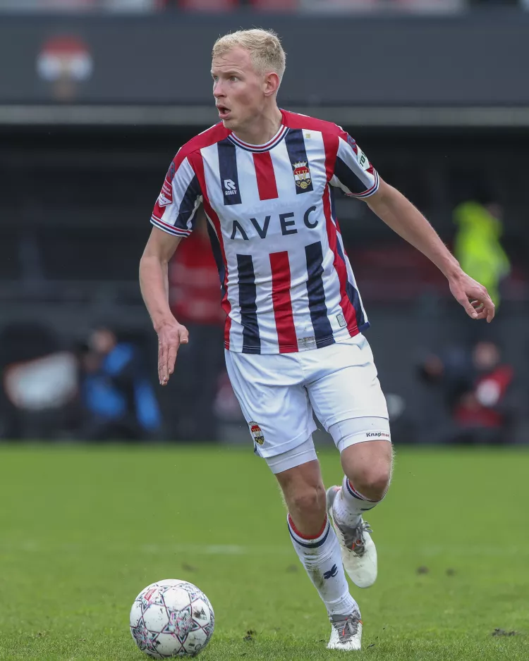 Lucas Woudenberg vertrekt naar Valenciennes FC